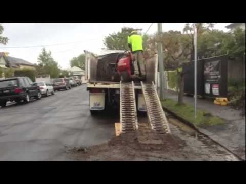 Allset Loading Tip Truck with Dingo K9-4