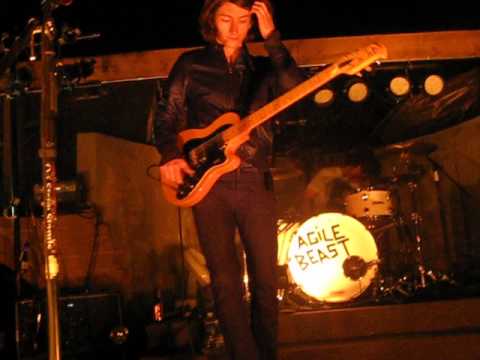 Arctic Monkeys live @ Pappy & Harriet's Pioneertown Palace, CA - April 18, 2010