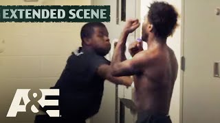 60 Days In: 1-on-1 FIGHT Arranged by Pod Boss for Inmate&#39;s Birthday (S3) | A&amp;E