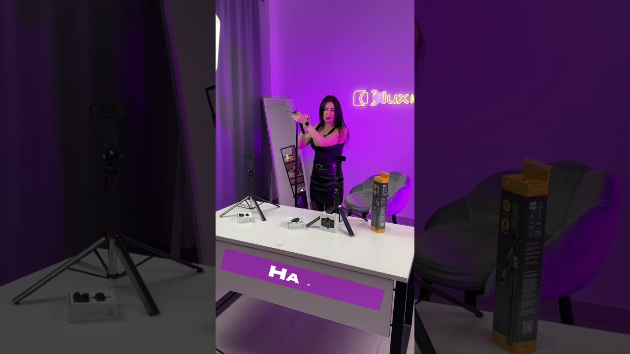 Комплект для SMM Medium: штатив для телефона LUX100 RT-8 и микрофон-петличка HOCO оригинал Type-C + Lightning
