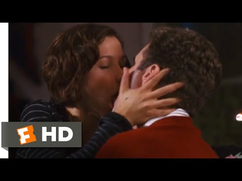 Stranger Than Fiction (2006) - Whole Wide World Scene (6/9) | Movieclips