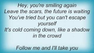 Ana Johnsson - Coming Out Strong Lyrics