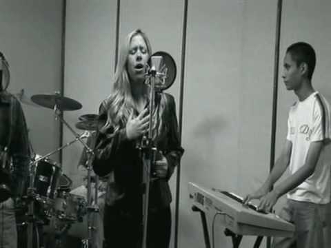 Roca Eterna - "Fue Tu Gran Amor"