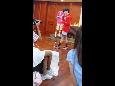 150724 갓세븐 명동 팬싸인회 재범 응급실 열창