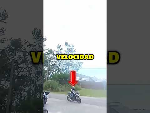 Motociclista Escapa de la Policía Sin Ser Detectado 🔥 (@hectico_x)
