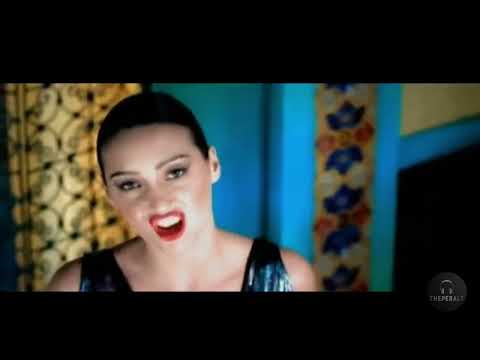 🎶 David Guetta - Play Hard ft. Ne-Yo, Akon - 🆚 - Alice Deejay - Better Off Alone 🎶  ( MASHUP )