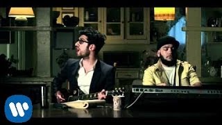 Chromeo - Don&#39;t Turn The Lights On (Official Video)
