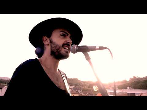 50 WAYS TO LEAVE YOUR LOVER (Paul Simon) - Roby Mencaglia presents "The Terrace Sessions"