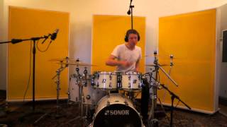 The Intersphere-Out Of Phase drum-cover von Simeon Weller