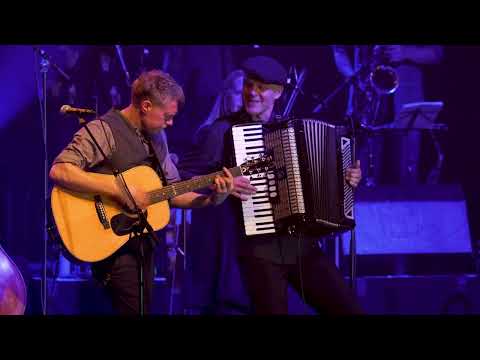 Jimmy Kelly "Hold My Hand" - Live  (DVD)