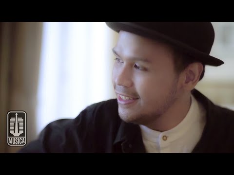 Segara - Hati Selembut Salju (Official Music Video)