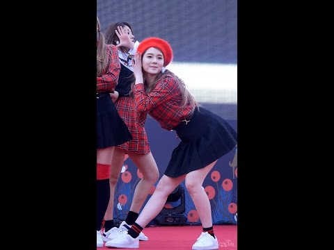 161225 하이틴 (HIGHTEEN) - 마리오네트 (혜주) 직캠 by 수원촌놈 [신촌 버스킹]