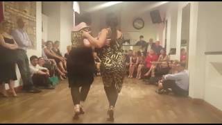 Natalia Ochoa y Ariadna Naveira:Tango al Femminile!