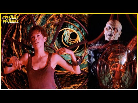 Wolff Rescues Niki From Overdog | Spacehunter | Creature Features