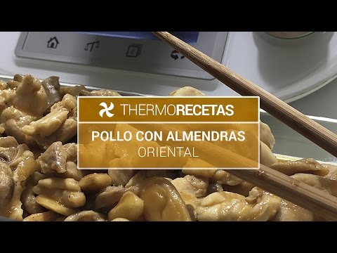 Pollo con almendras oriental