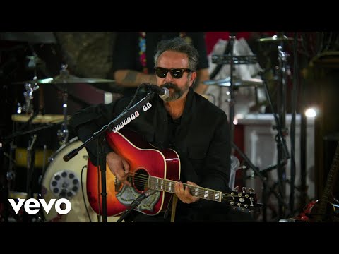 Videoclip de Here We Kum (MTV Unplugged) — Molotov