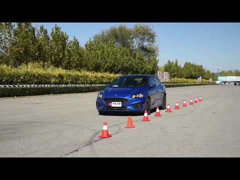 2019 Fox sedan ST Line performance test