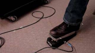 Video thumbnail for Vintage 1967 Vox Clyde McCoy Guitar Wah Wah Effects Pedal by Brad