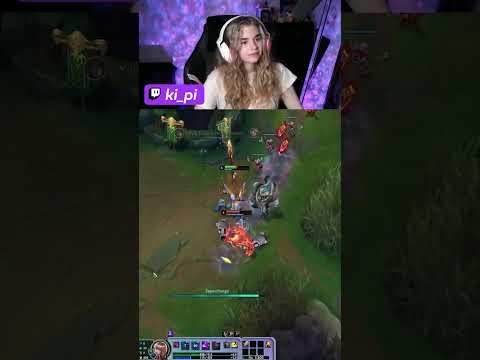 SORRY XAYAH HAD TO DO IT TO YA  ( KAI'SA OUTPLAY )