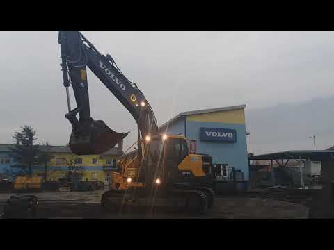 VOLVO EC220E NH