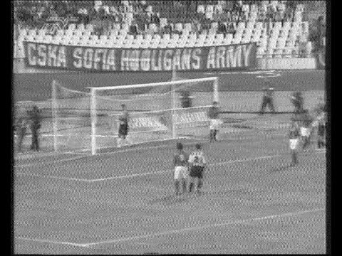 Ретро репортаж: ЦСКА 3:0 Ботев ( Пловдив ).27.08.2000г. 4-ти кръг. ( НТВ )