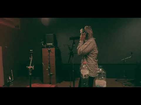 SAVAGED - Fire It Up (OFFICIAL VIDEO)