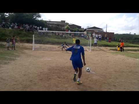 batista pinheiro pegando o penalty de notilin