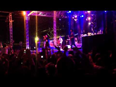 Charlie Brown Jr - Só os Loucos Sabem (JOIA Maringá 18/08/2012)