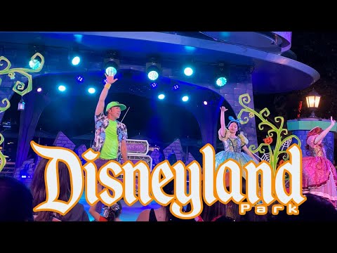 DISNEY VILLAINS DANCE PARTY - The Most AMAZING Party Ever!