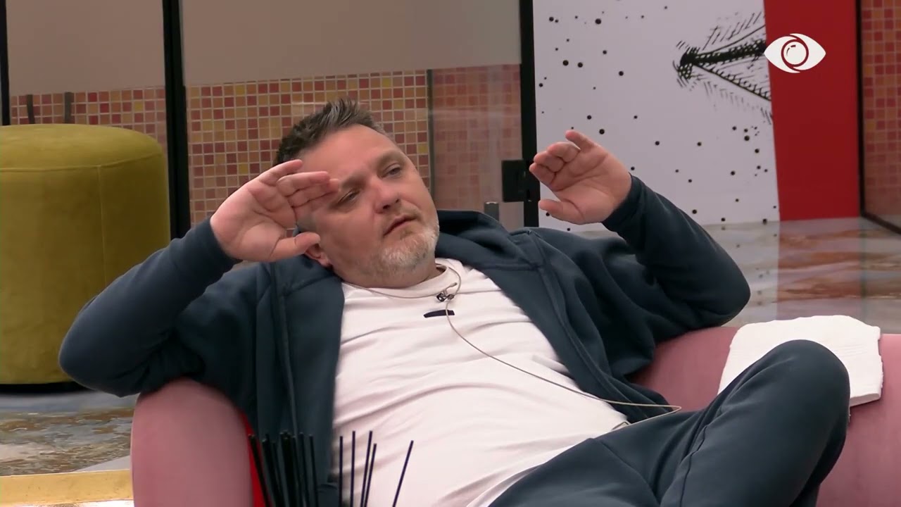 “Ti po më kërkon mua llogari”/ Françeska debaton me Julin