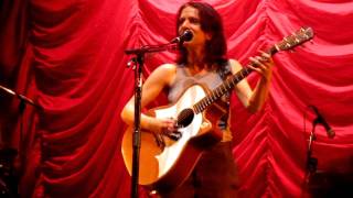 2011 04 15 Ani DiFranco Swandive