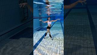 Download lagu Happy birthday to Michael Jackson | Underwater dance tribute to Michael Jackson | Beat It mp3