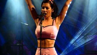 Marina and the Diamonds - Lies live Liverpool O2 Academy 04-10-12