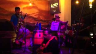 Winter Wonderland by Wowie Quizo on Tenor Sax, Dumaguete, P