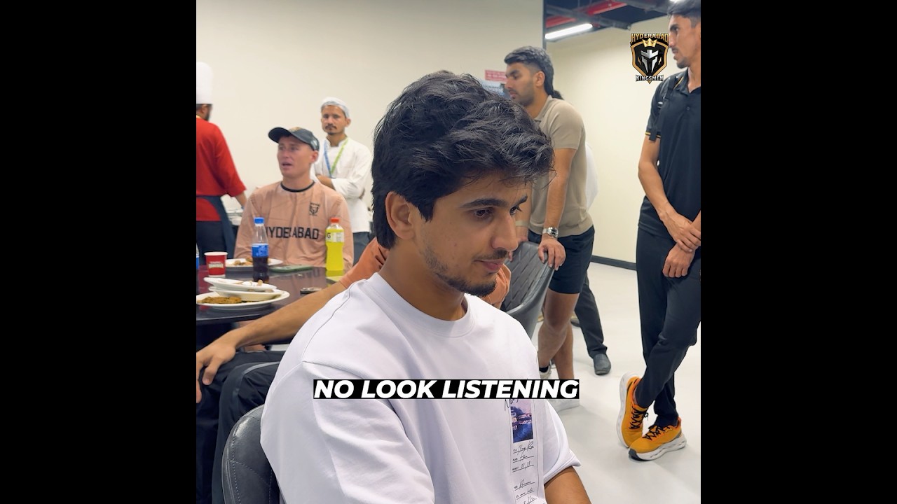 No Look ™️ mode ab har action mein dastiyab hai 💁‍♂️