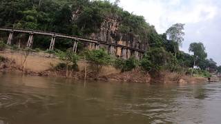 preview picture of video 'ล่องแพที่สวนไทรโยคน้อยกาญจนบุรี'