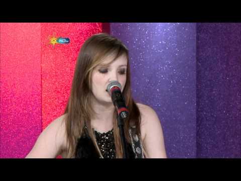 Nathalia Bacci no HDB - Rolling in the Deep (Full HD 02.08.2011)