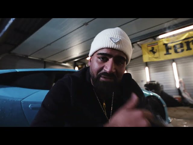  mit dem Titel 'Oha' / Video ((jetzt ansehen))