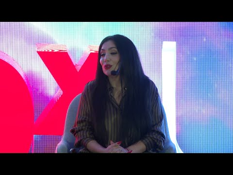 La Creatividad como un reflejo del dolor | Pamela Cortés | TEDxUEES