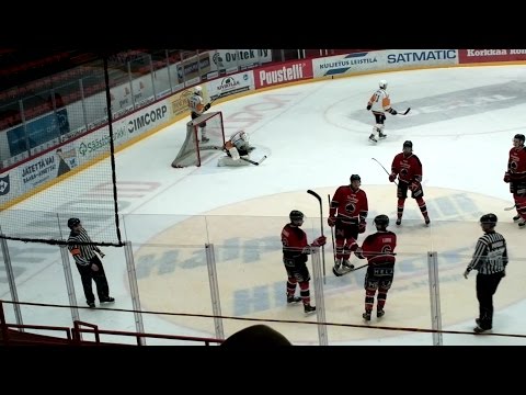 A-Ässät-Kiekko-Vantaa 10.1.2016. Henri Keskilohkon  5-1 maali !!!!!