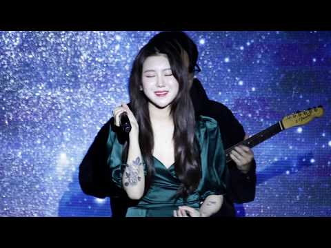 191221 백예린 - Popo + Bye Bye My Blue (feat. 떼창x응원법)  | Breezeway Christmas Edition 브리즈웨이 콘서트