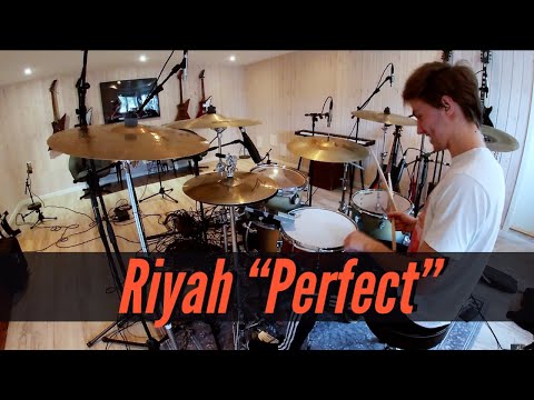 Frederik K. Hansen - Riyah "Perfect" // Studio Footage