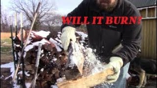 WILL WET FROZEN WOOD BURN IN THE WOOD STOVE?!?! Let me show you a little trick or farm HACK!