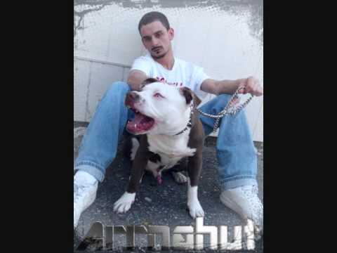 Bezzi Bez ft Bin I'Lir, T.T FirstLady & EL-KG - Un e Ti