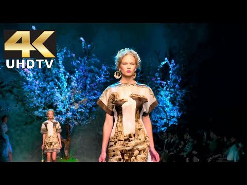Samsung 4K Demo - Fashion Show Milan in DTS