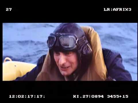 Thumbnail of the video: Tmavomodrý svět - Film o Filmu