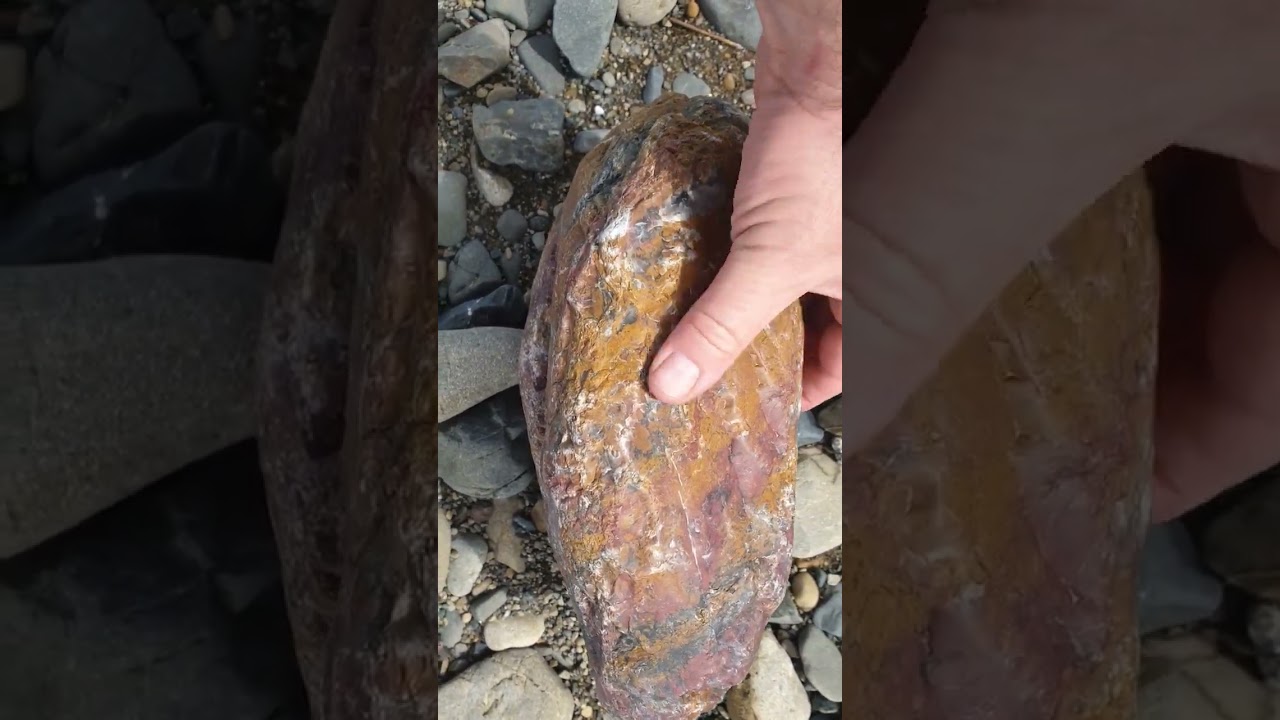 Beautiful jasper I found in a river bed #jasper #agate #rockhounding #crystals