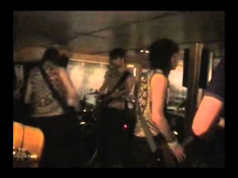 Leiah Live am 08.12.2002 in Tangermünde auf der MS-Präsident 3/5