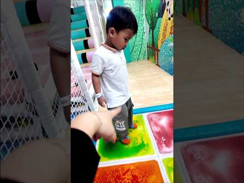 Air warna merah keluar #shortvideo #shortsfeed #ytshorts #funny