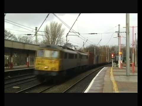 86609/86632 4M01 Coatbridge - Crewe liner 3/12/11